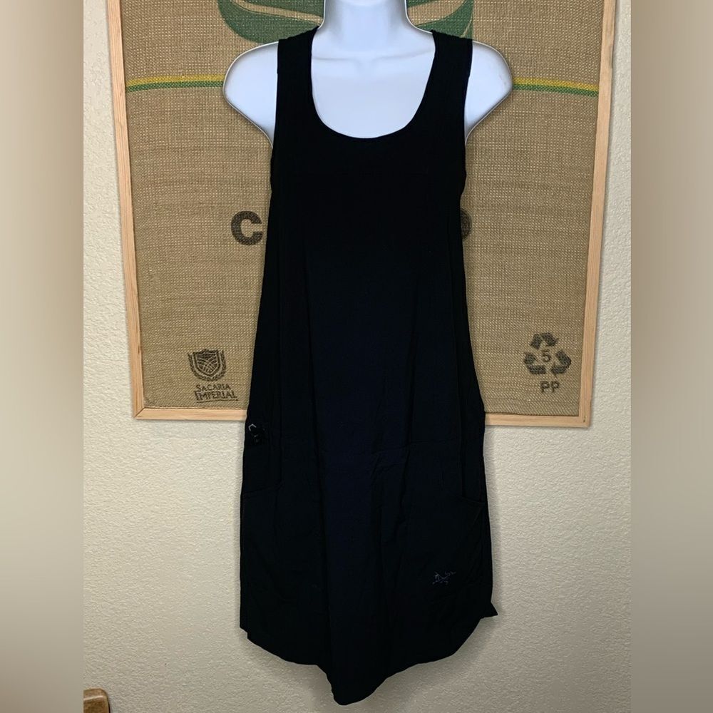 Arc'teryx Women's Black Trim Fit Dress
